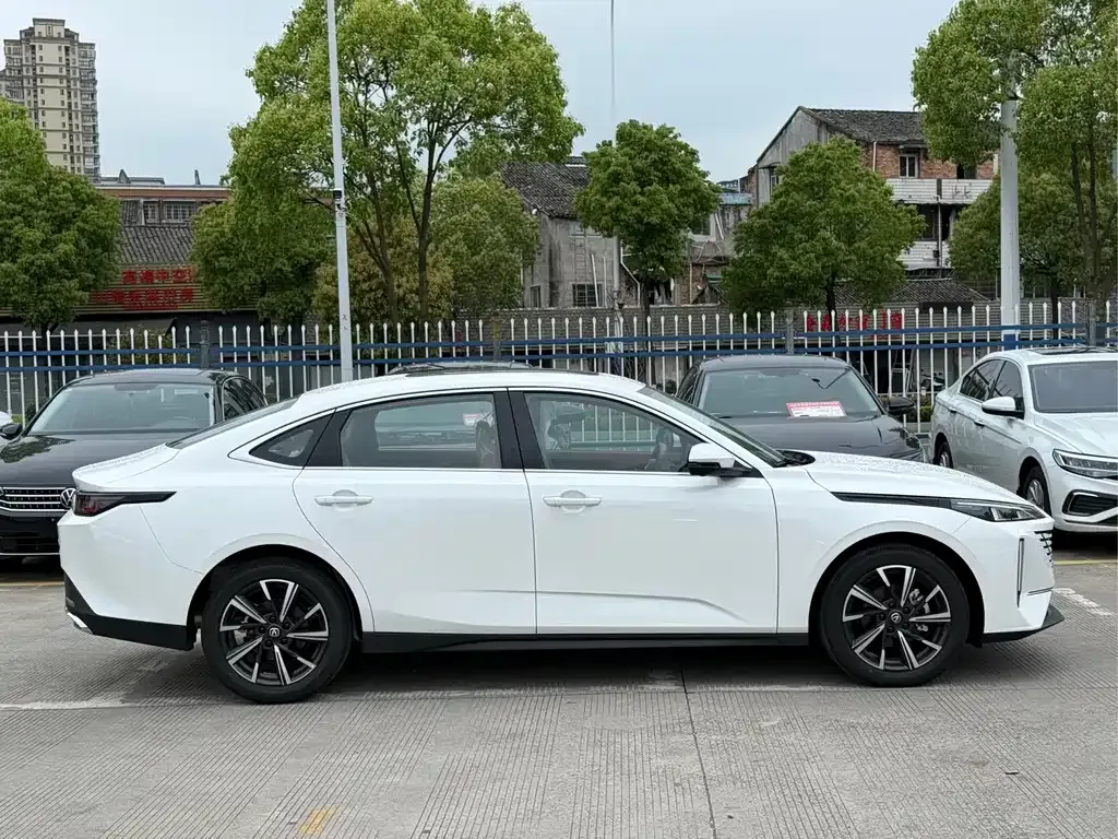 Changan Eado 2026 из CN, фото 10