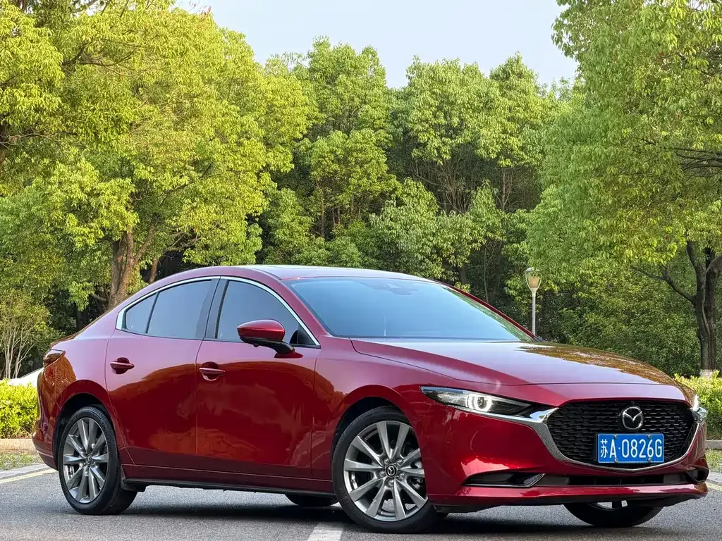 Mazda 3 Axela — фото 10