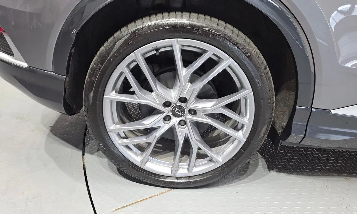 Audi Q4 e-tron 2025 из KR, фото 8
