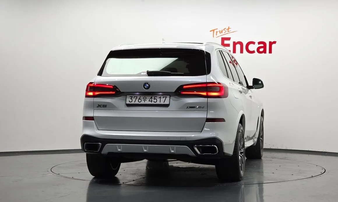 BMW X5 2021 из KR, фото 2
