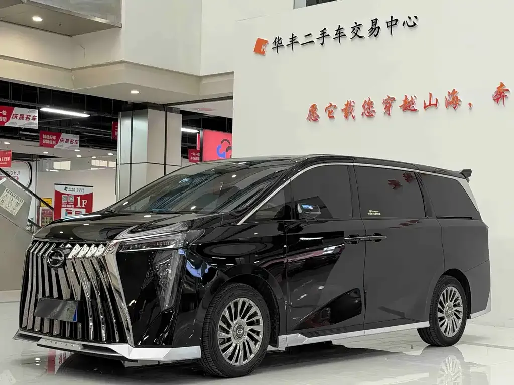 GAC Motor Trumpchi M8 — фото 1