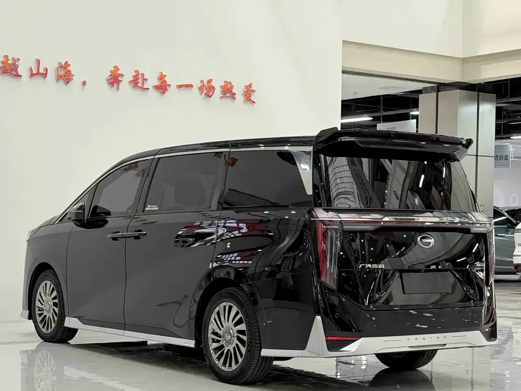 GAC Motor Trumpchi M8 — фото 7