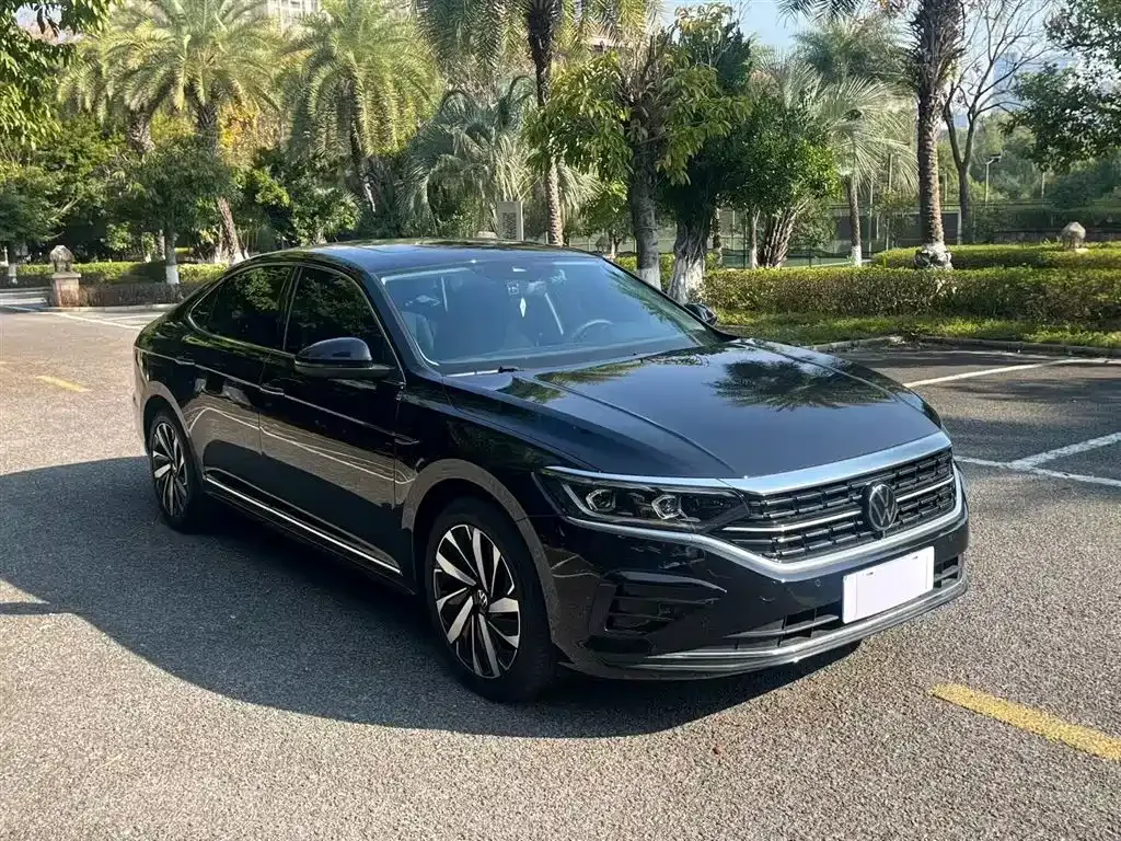 Volkswagen Passat — фото 4
