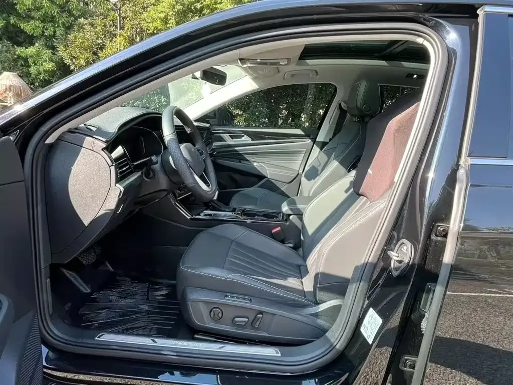 Volkswagen Passat — фото 3