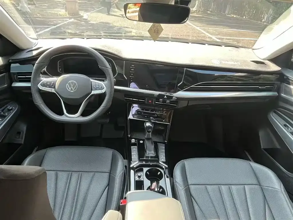 Volkswagen Passat — фото 6