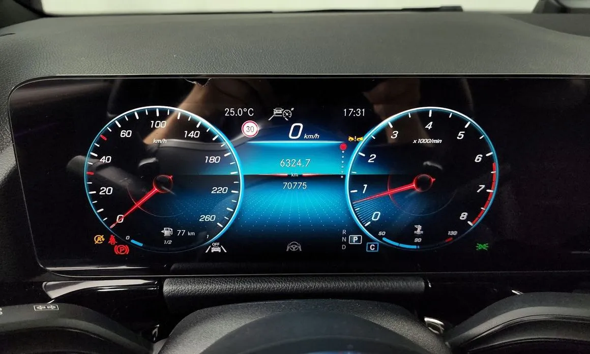 Mercedes-Benz GLA-Class 2022 из KR, фото 8
