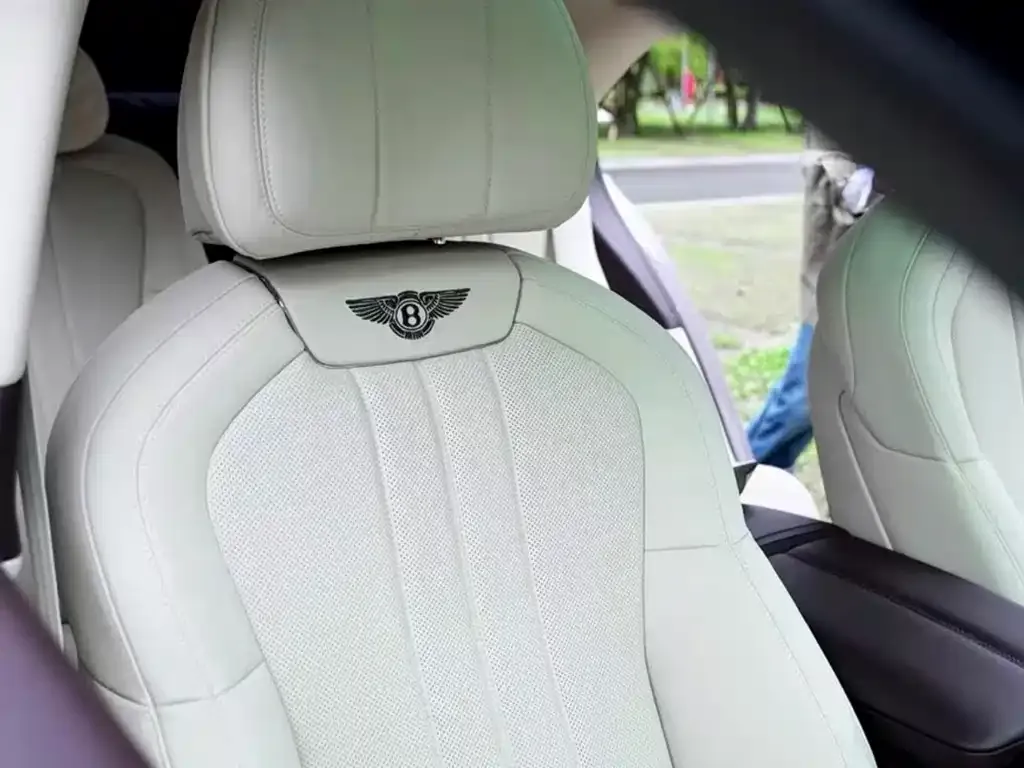 Bentley Flying Spur PHEV 2022 из CN, фото 5