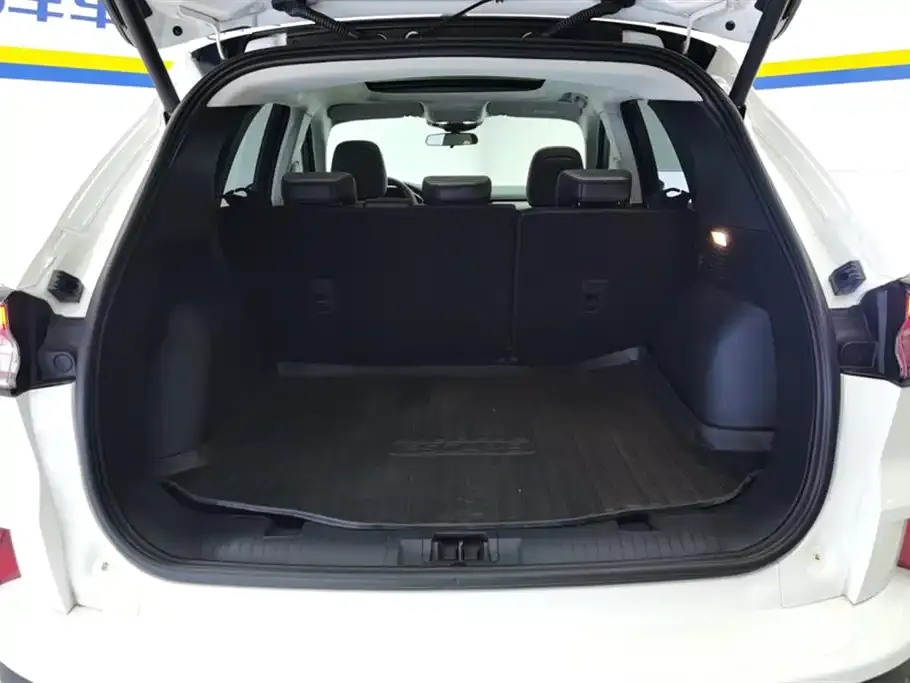 Ford Escape 2024 из CN, фото 7
