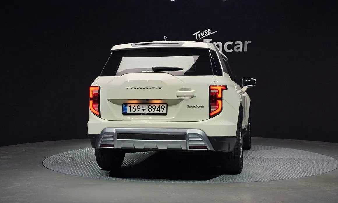 KG Mobility (Ssangyong) Torres 2023 из KR, фото 3
