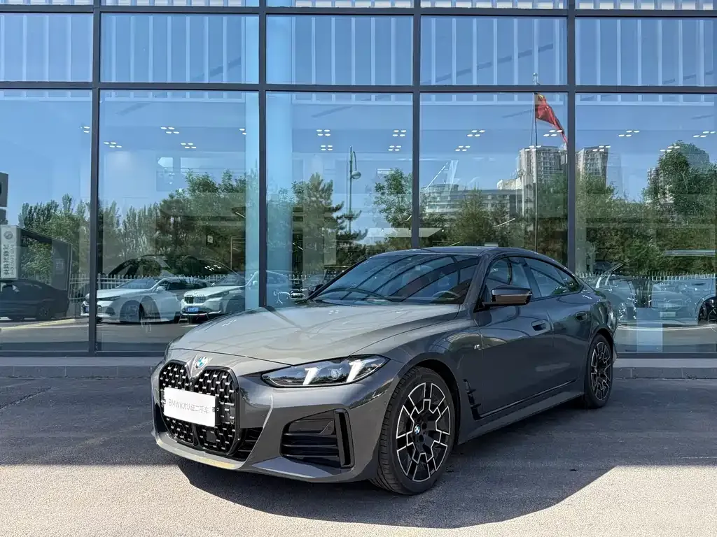 BMW 4 Series — фото 1