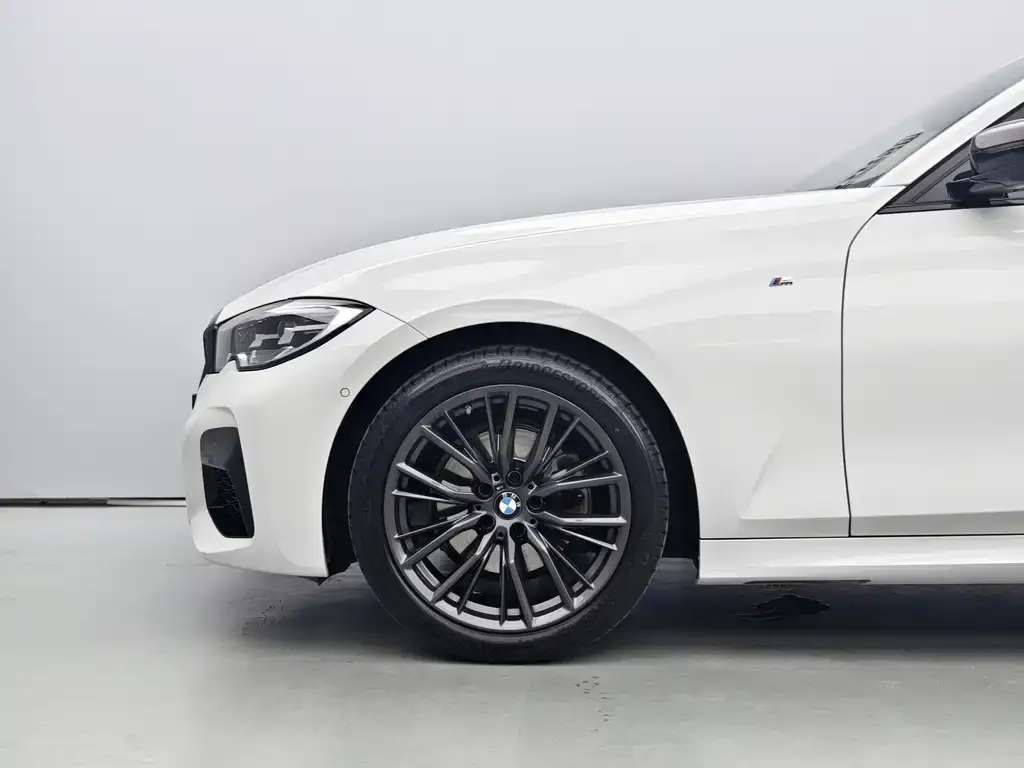 BMW 3 Series — фото 9