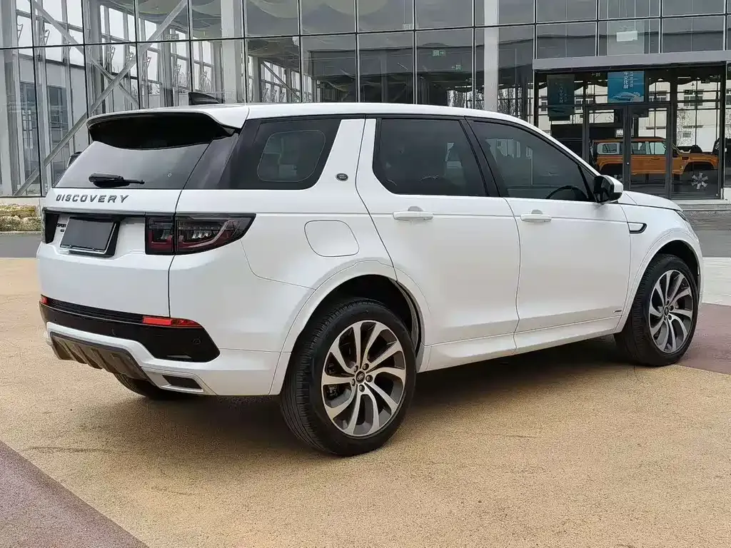 Land Rover Discovery Sport — фото 8