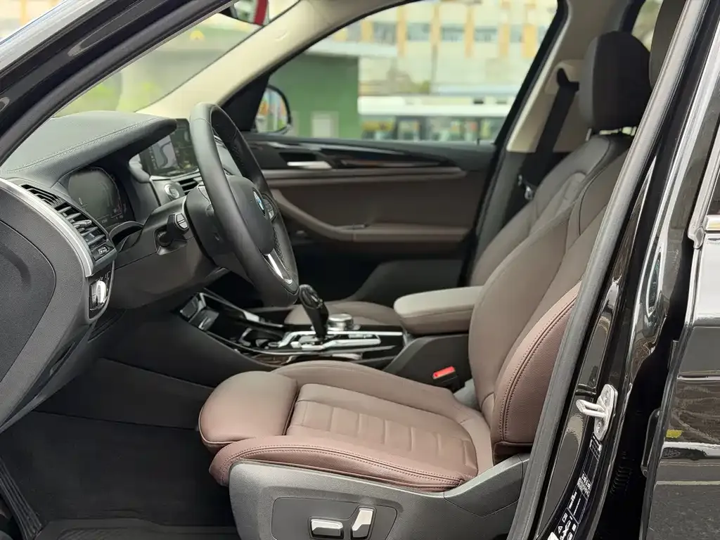 BMW X3 2021 из CN, фото 7