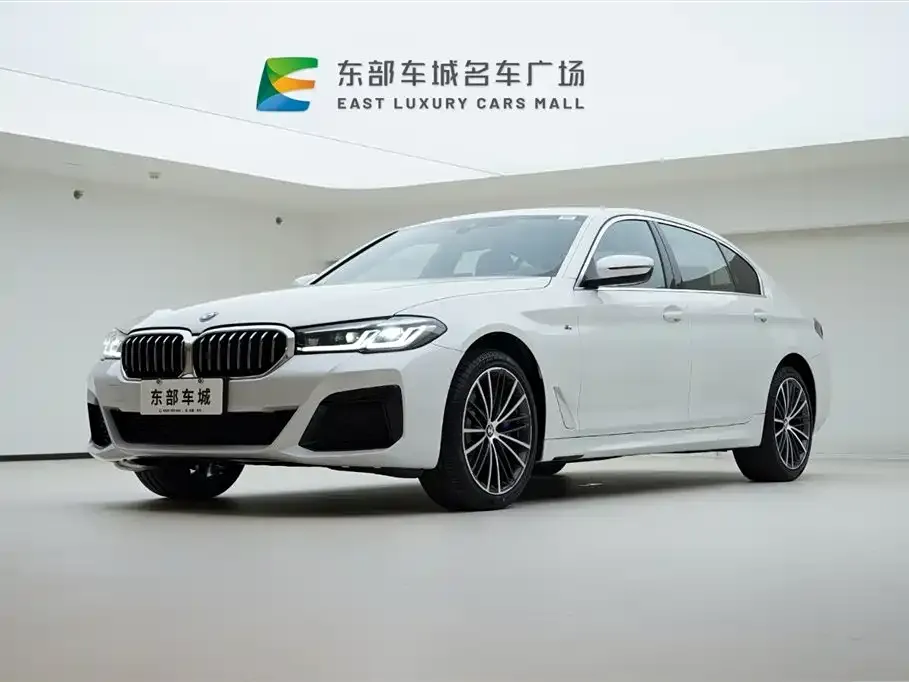 BMW 5 Series — фото 1