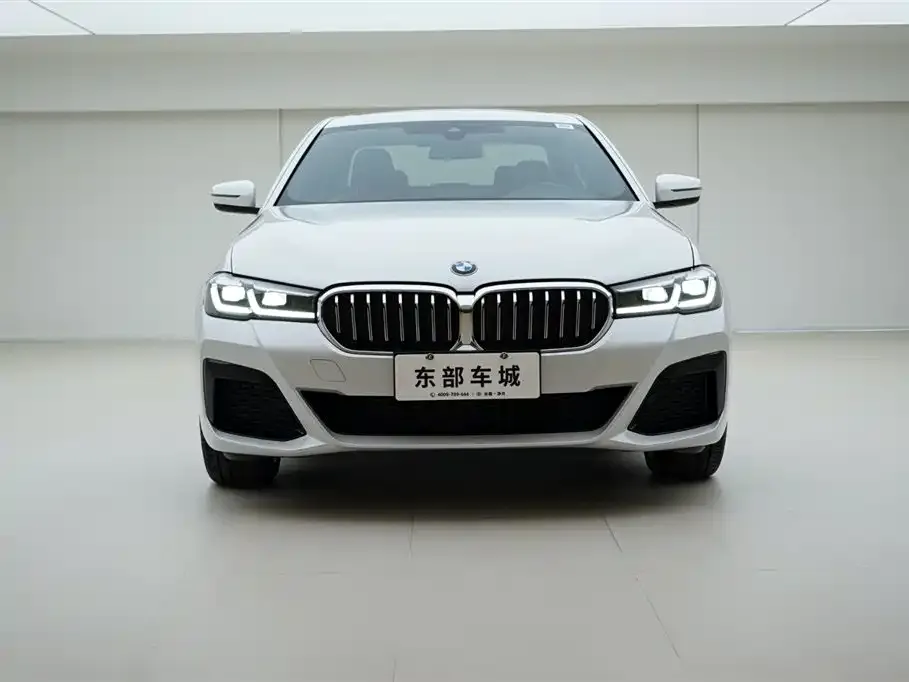 BMW 5 Series — фото 3