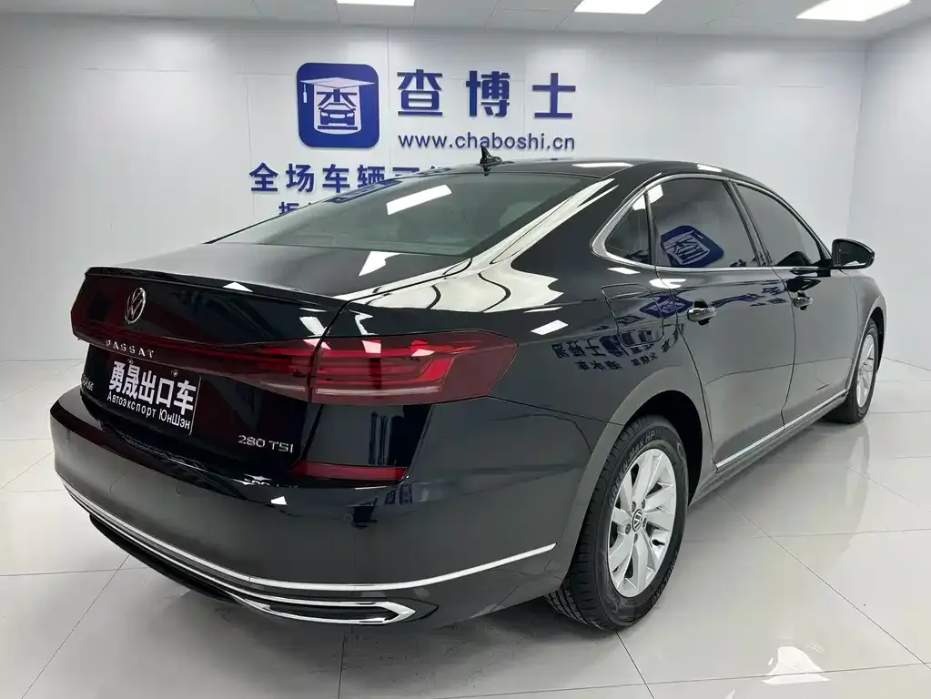 Volkswagen Passat — фото 6