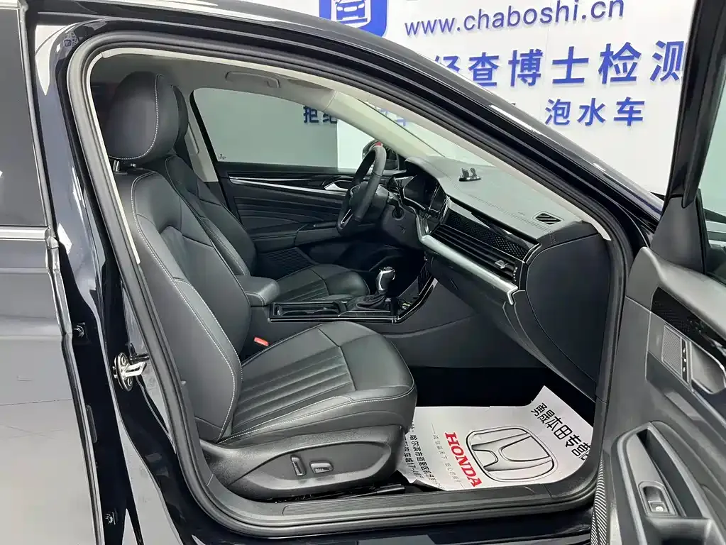 Volkswagen Passat — фото 5