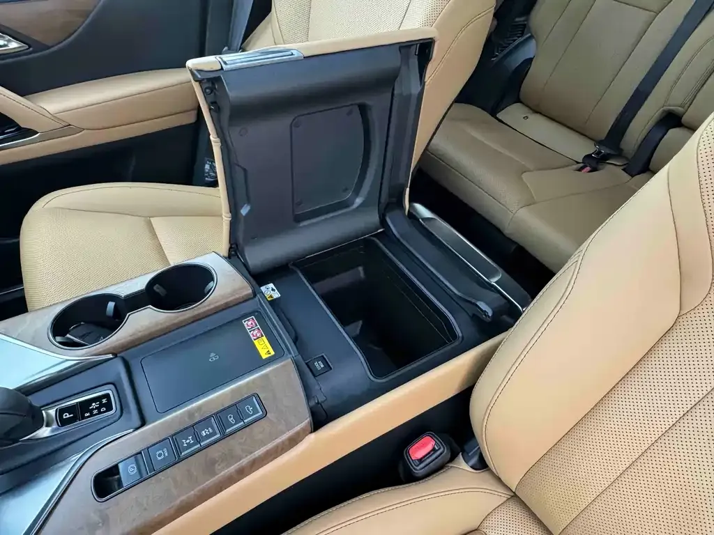 Lexus LX 2026 из CN, фото 9
