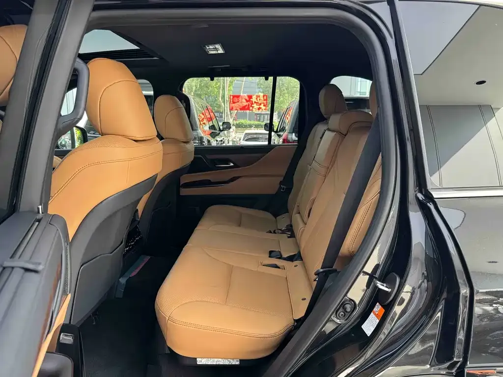 Lexus LX 2026 из CN, фото 3
