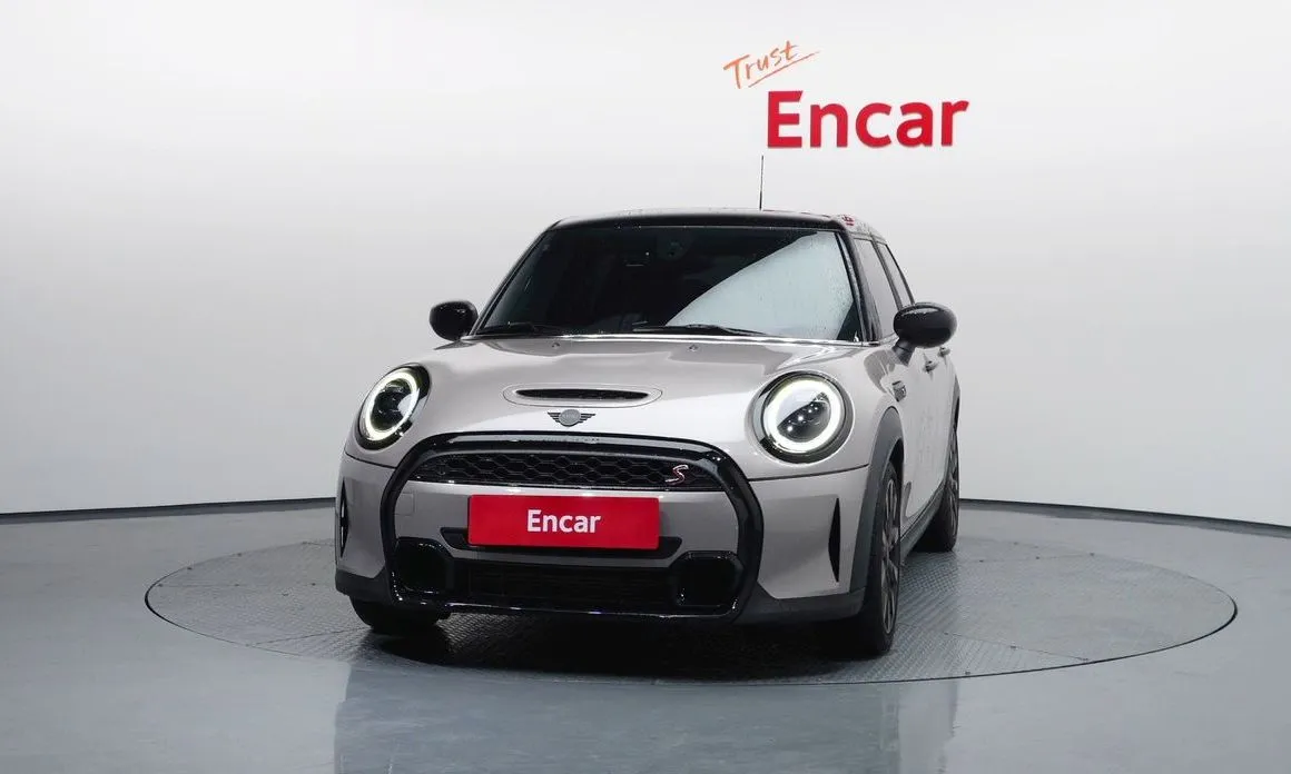 Mini Cooper 2022 из KR, фото 2