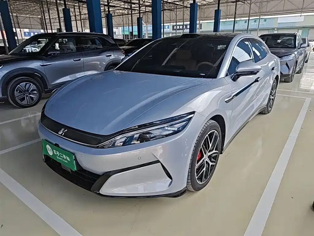 BYD Han L — фото 1