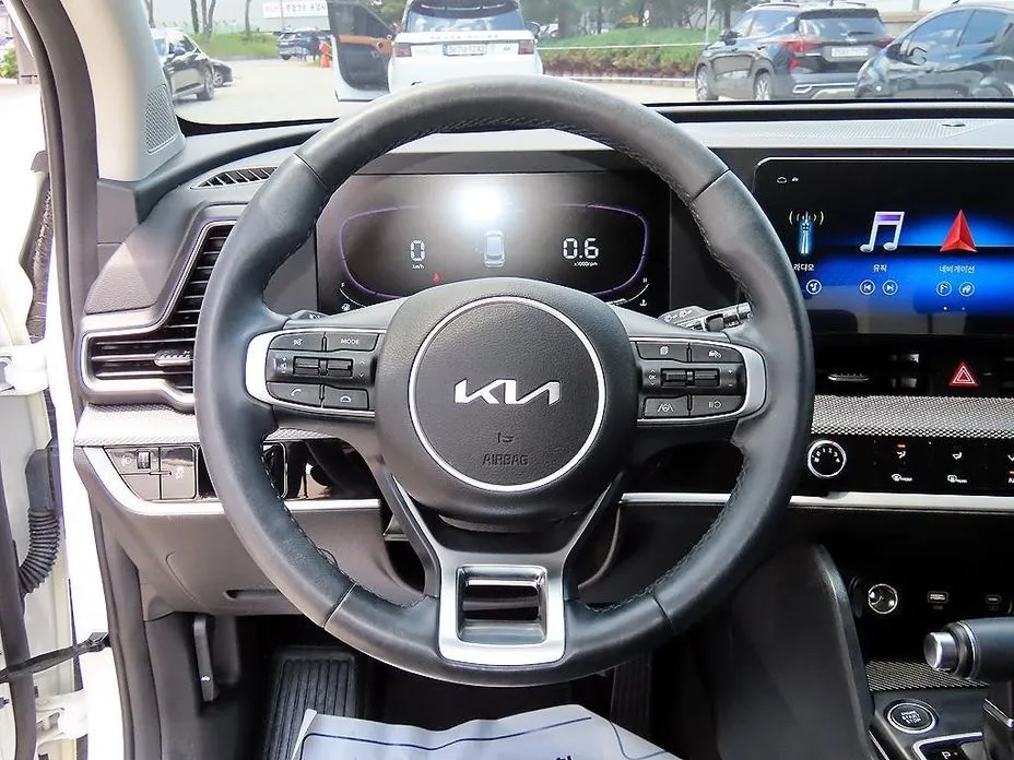 Kia Sportage — фото 8
