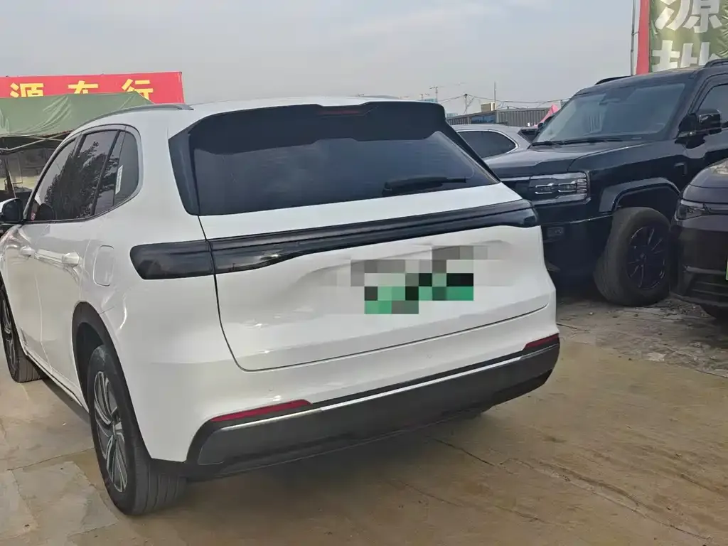 Geely Galaxy Xingjian 7 2025 из CN, фото 2