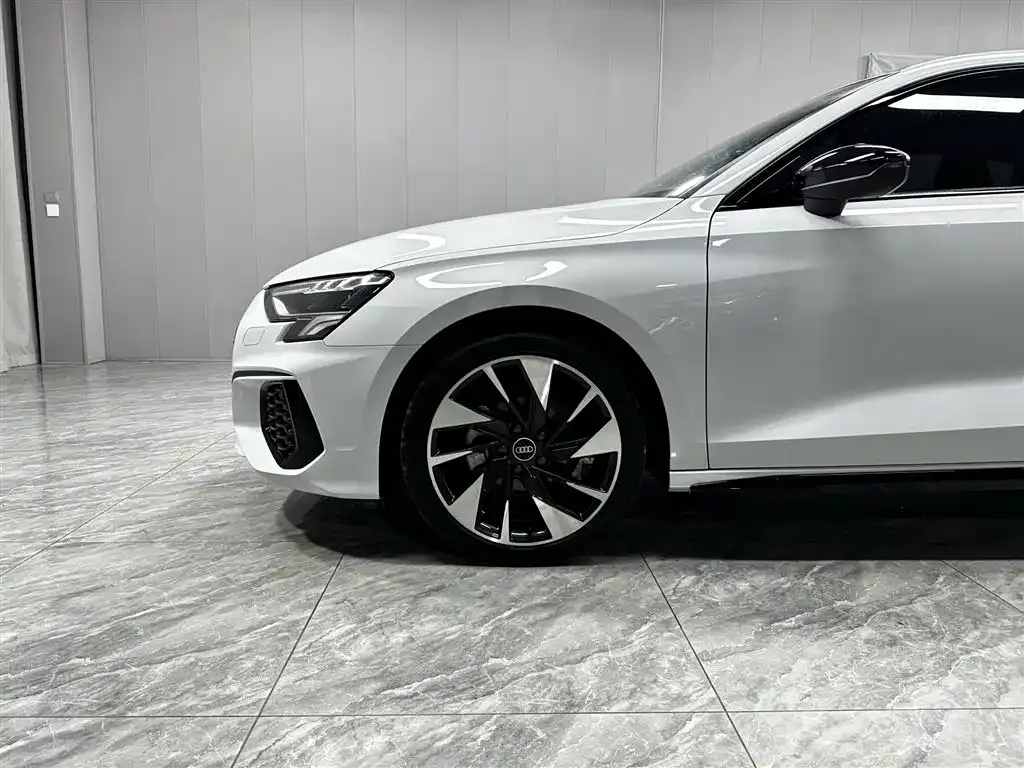 Audi A3 — фото 10