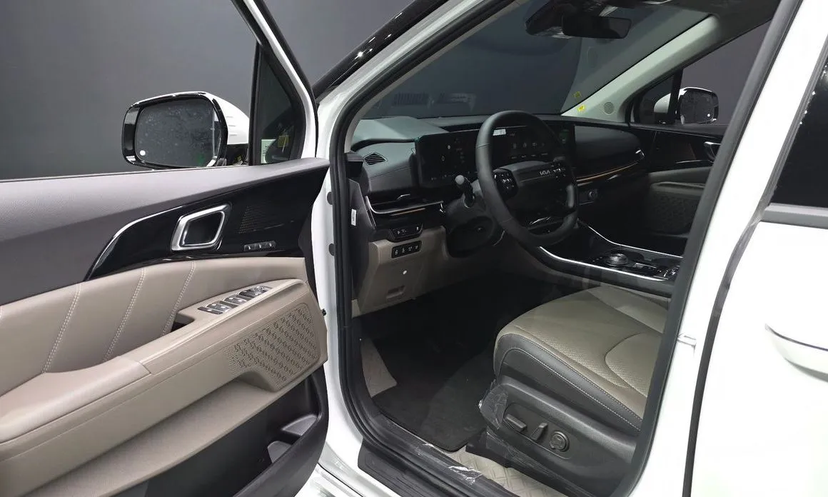 Kia Carnival 2026 из KR, фото 8