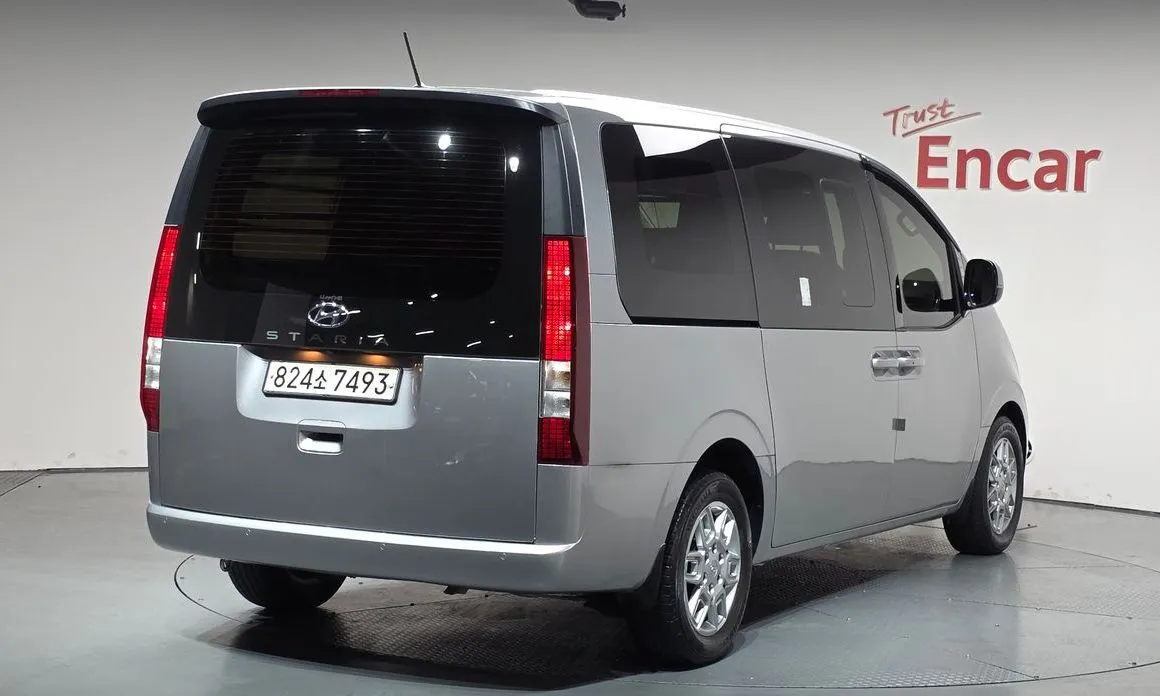 Hyundai Staria 2022 из KR, фото 2