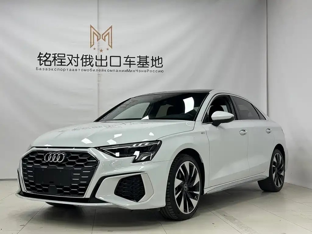 Audi A3 2022 из CN, фото 1