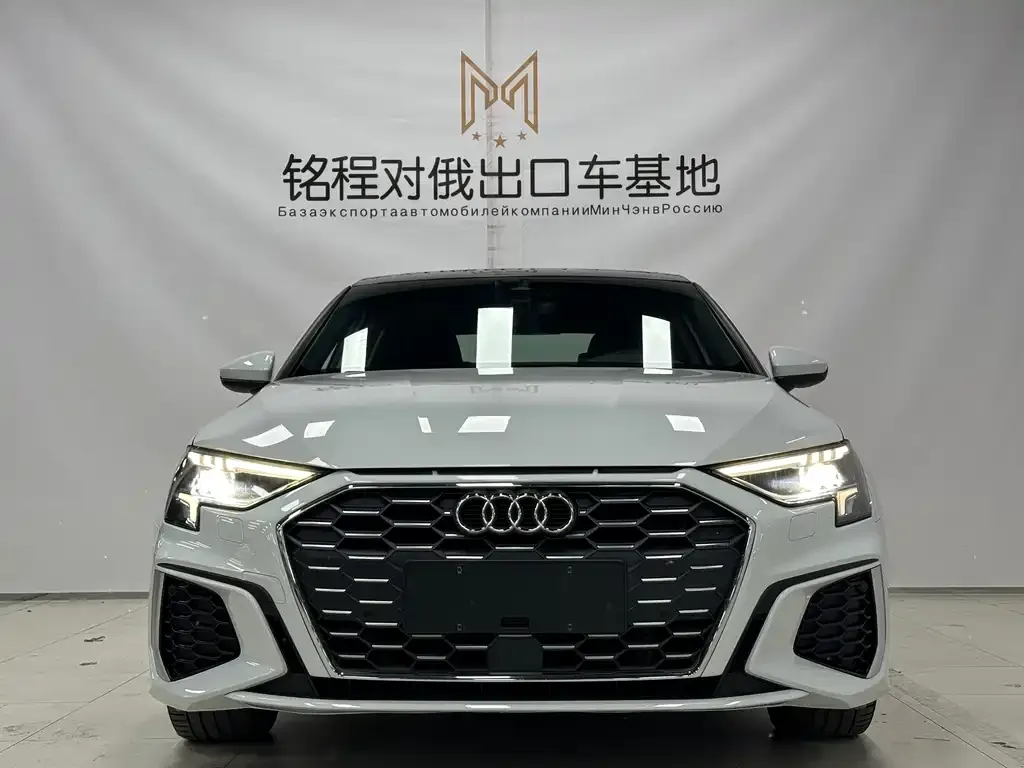 Audi A3 2022 из CN, фото 8