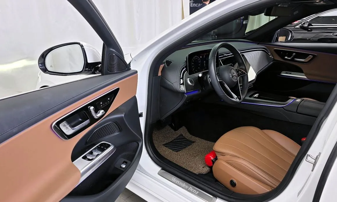 Mercedes-Benz E-Class 2025 из KR, фото 10