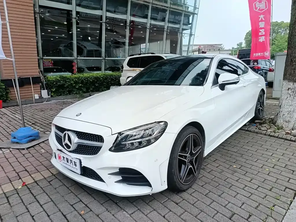 Mercedes-Benz C-Class (Import) — фото 1