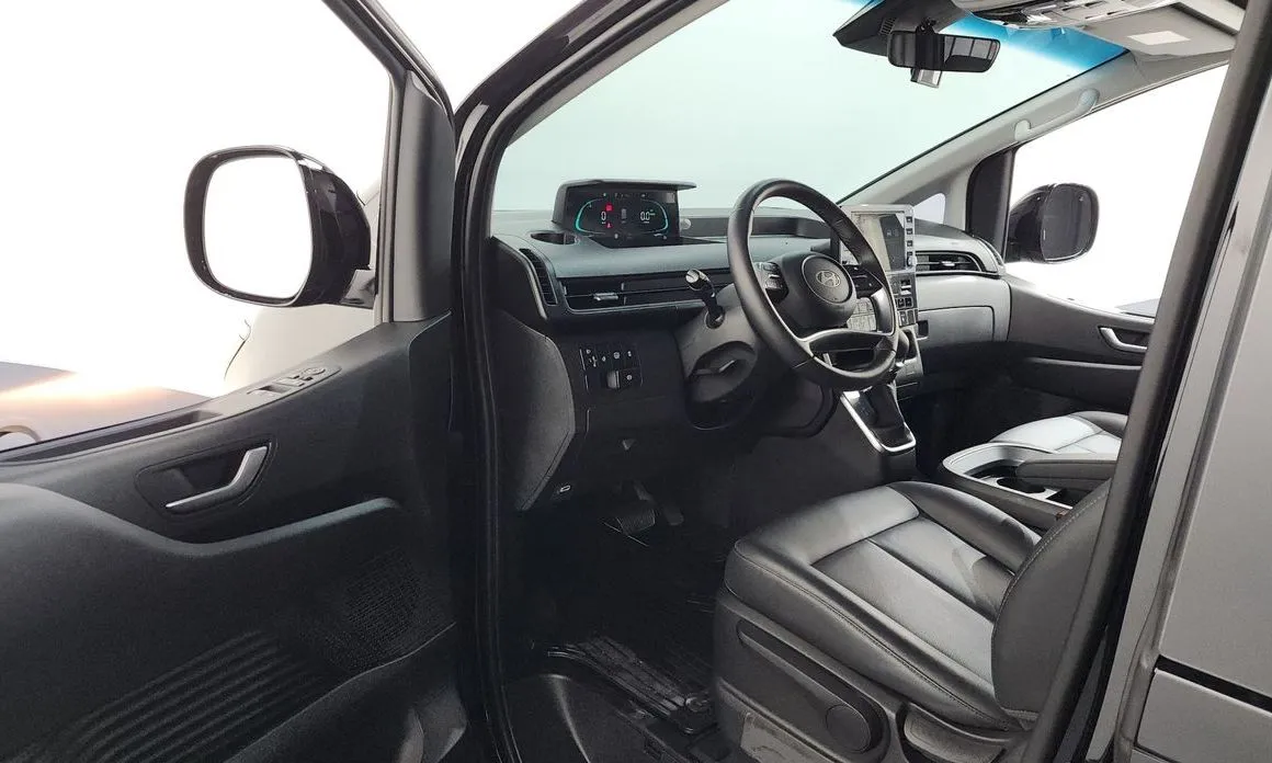 Hyundai Staria 2025 из KR, фото 9