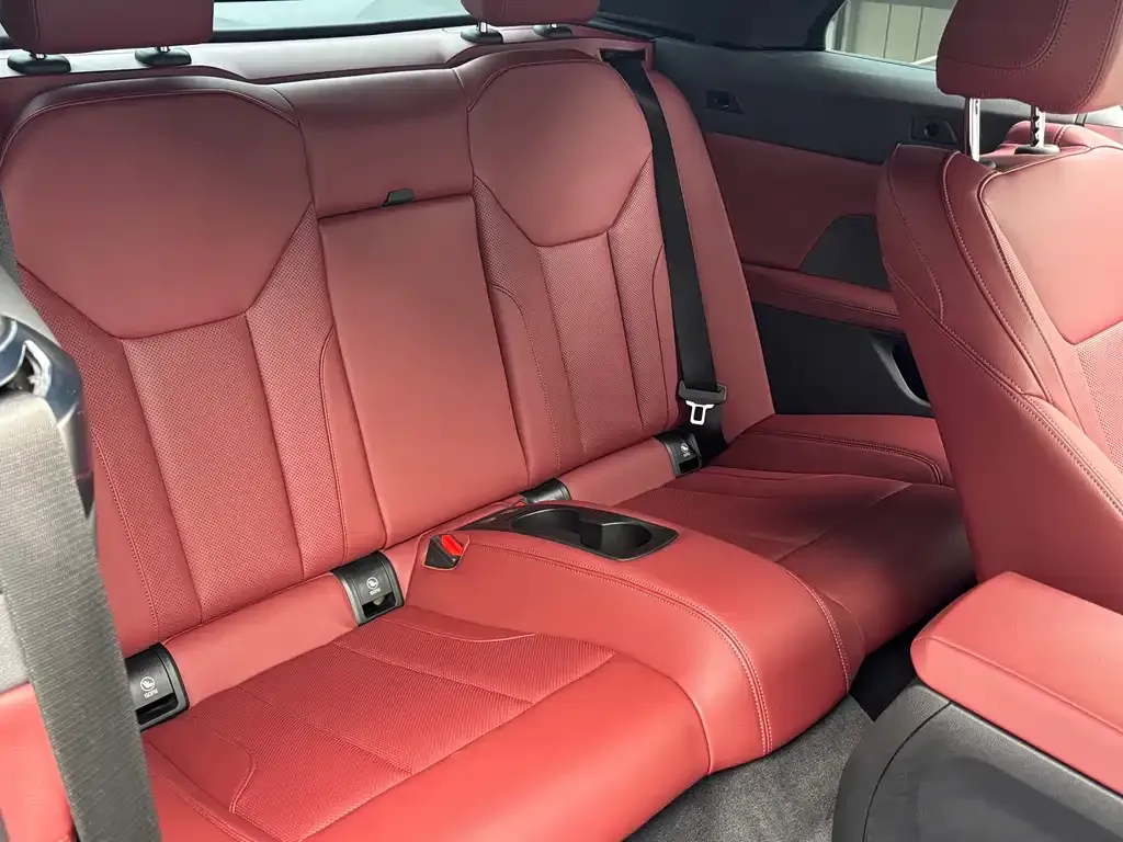 BMW 4 Series 2024 из CN, фото 10