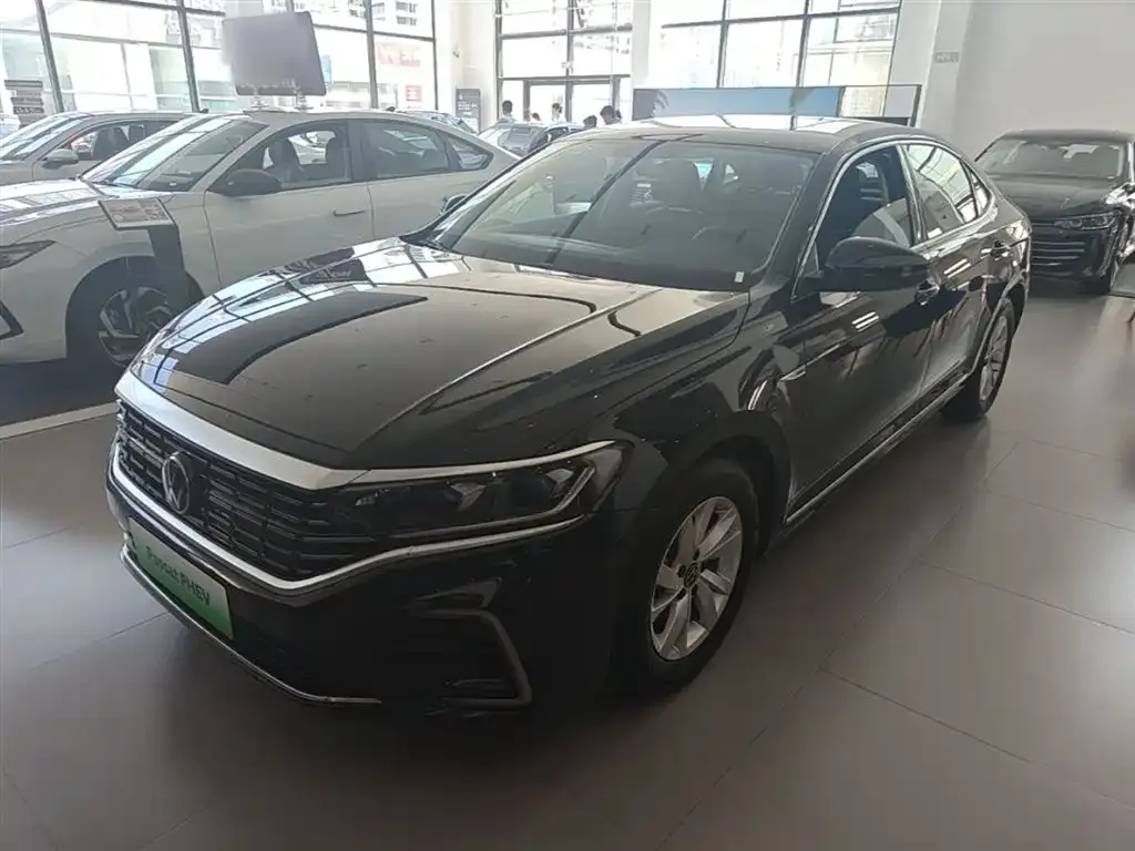 Volkswagen 帕萨特插电混动 — фото 2