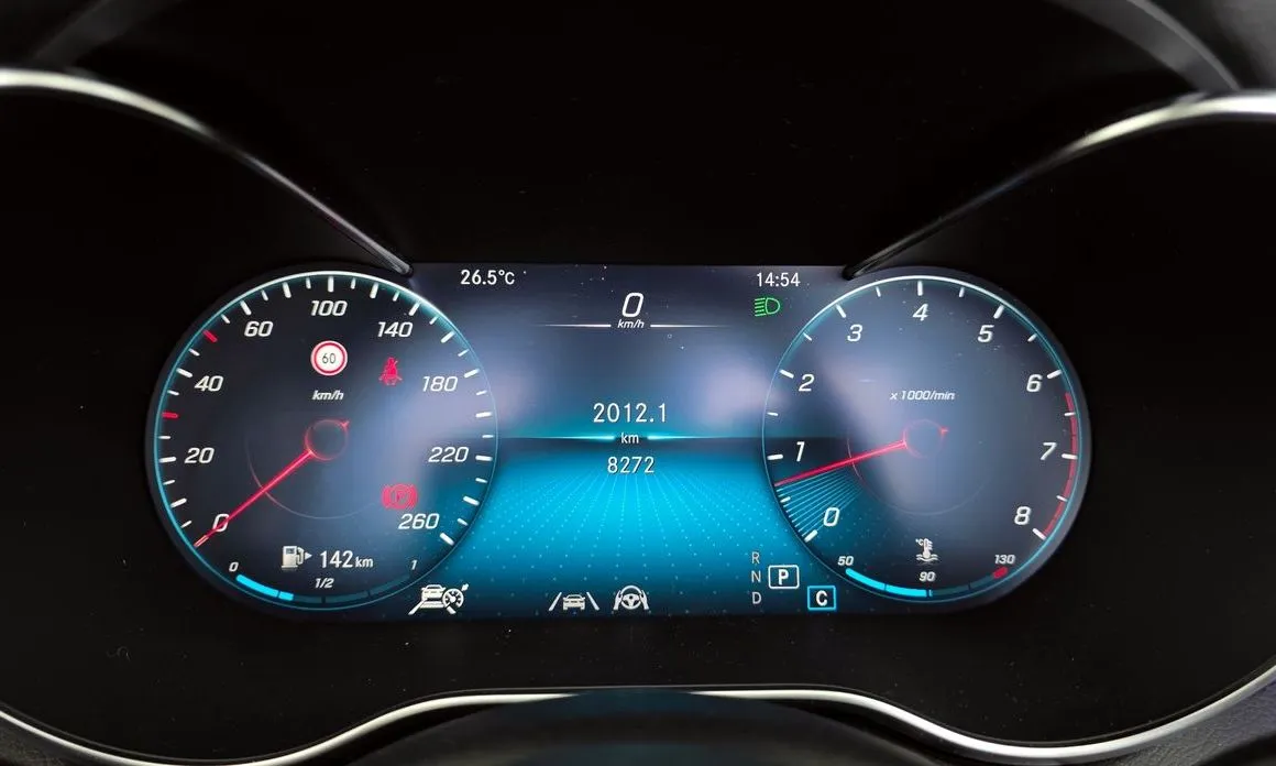 Mercedes-Benz C-Class 2023 из KR, фото 3