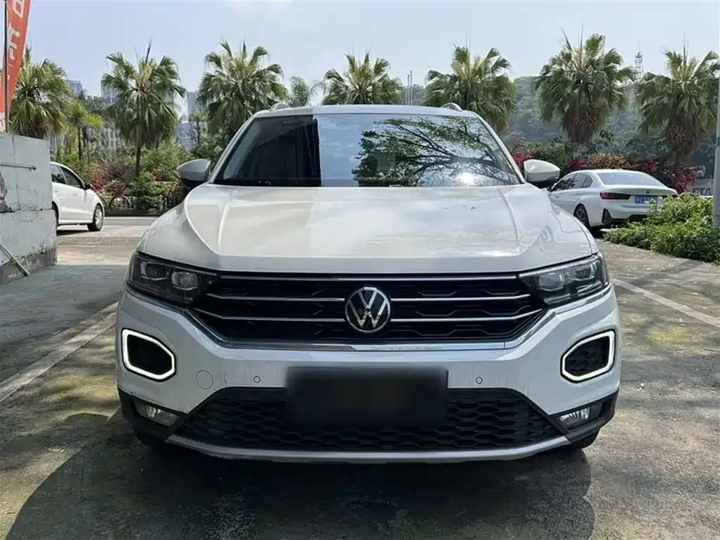 Volkswagen T-Roc 2023 из CN, фото 3
