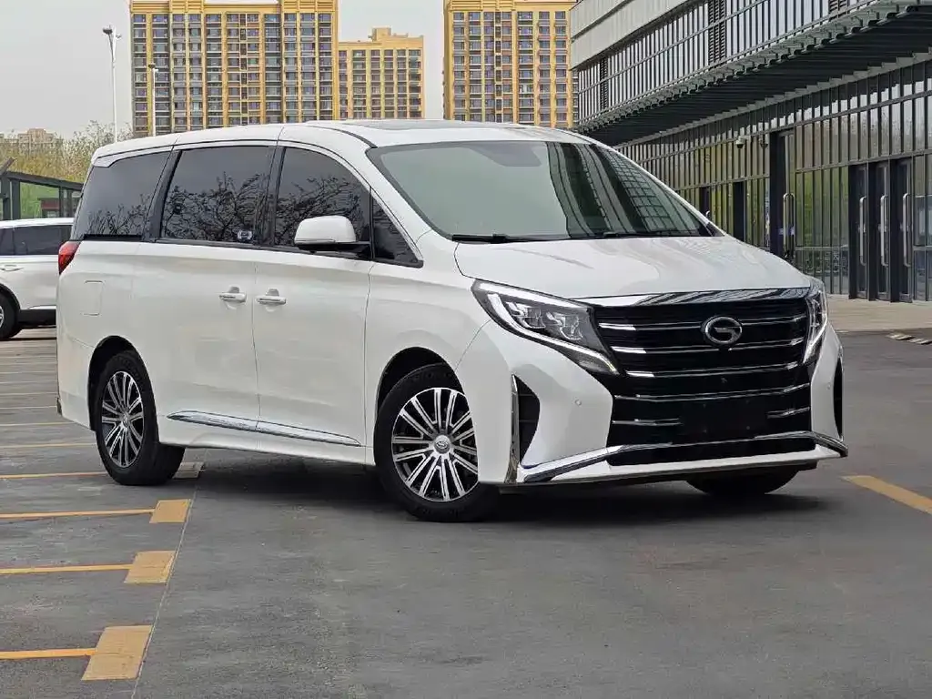 GAC Motor Trumpchi M8 — фото 2