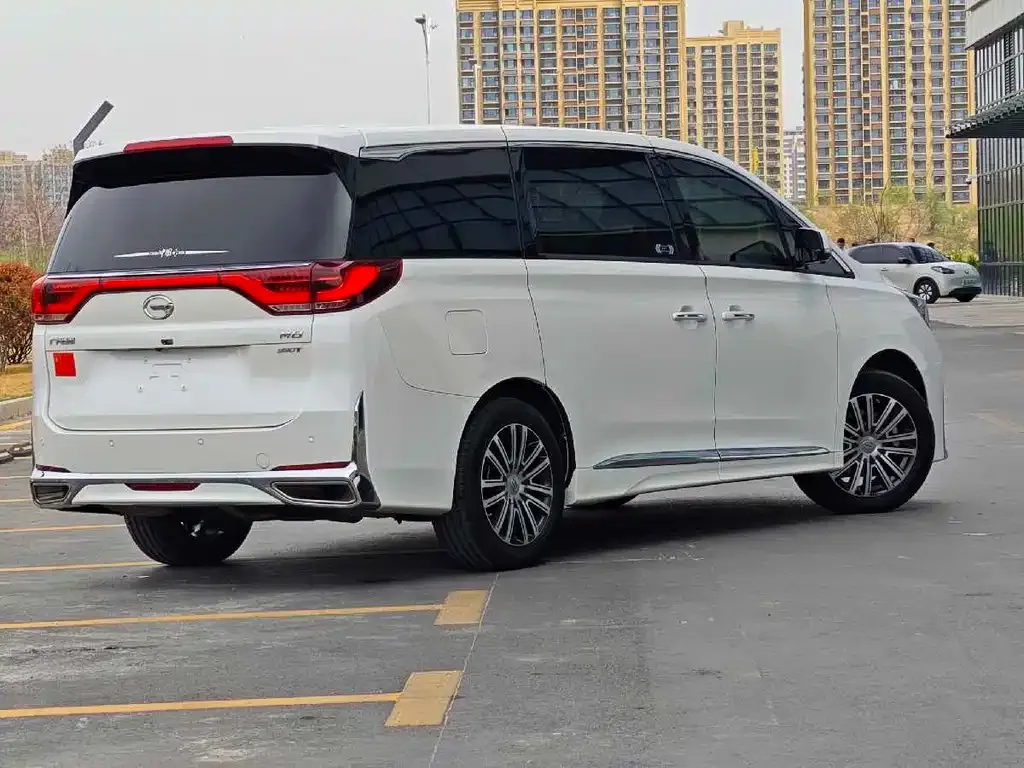 GAC Motor Trumpchi M8 — фото 10