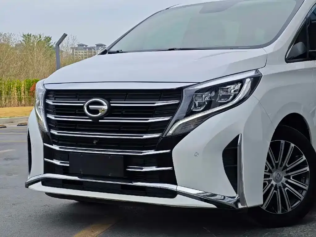 GAC Motor Trumpchi M8 — фото 5
