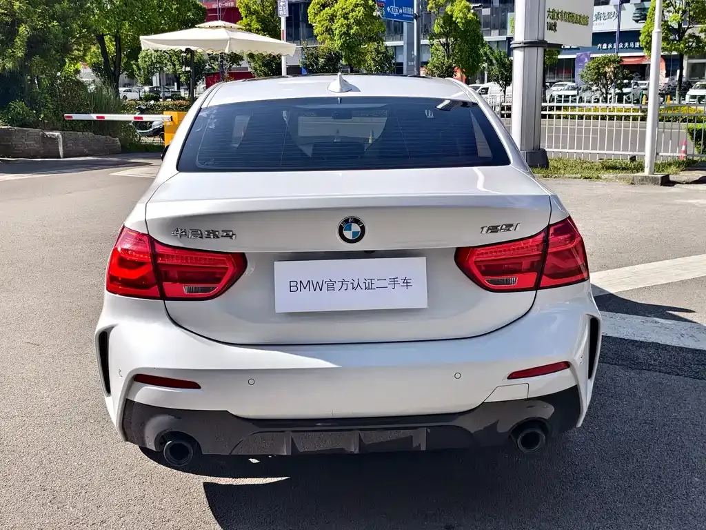 BMW 1 Series 2023 из CN, фото 5