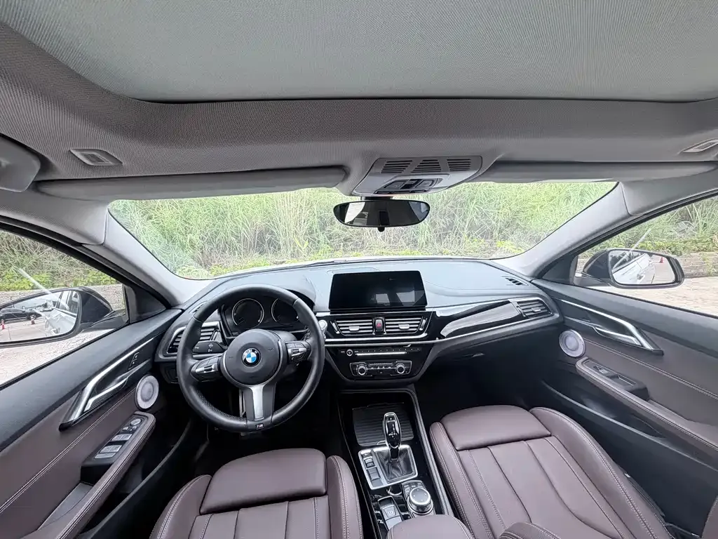 BMW 1 Series 2023 из CN, фото 7