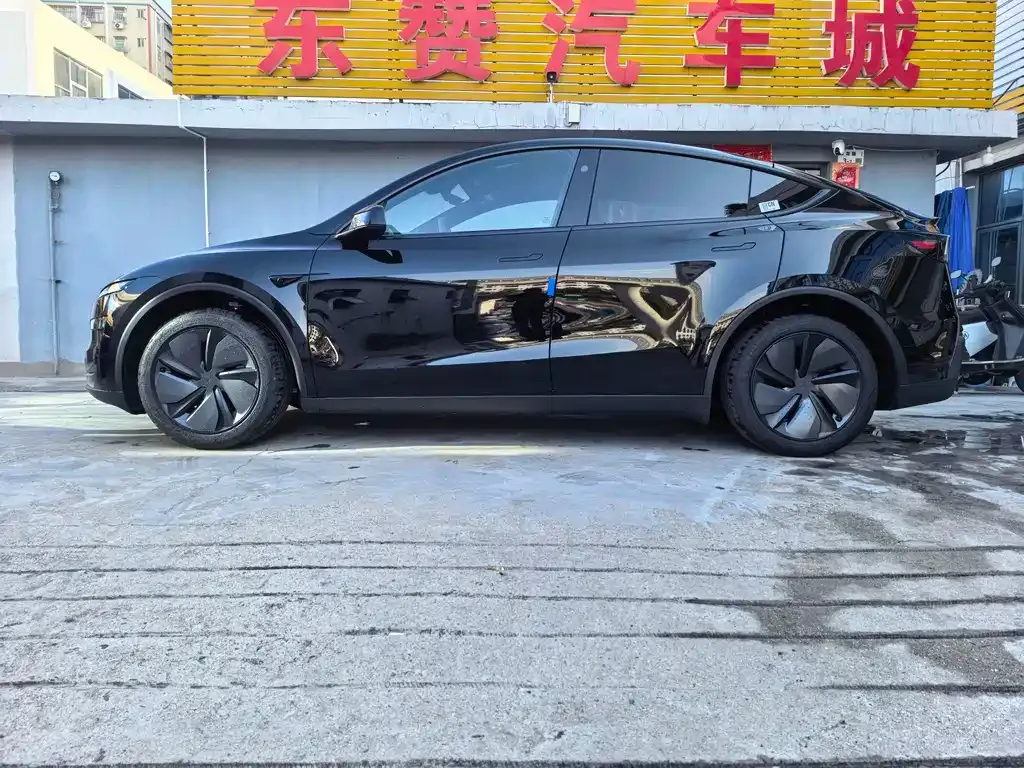 Tesla Model Y 2026 из CN, фото 4