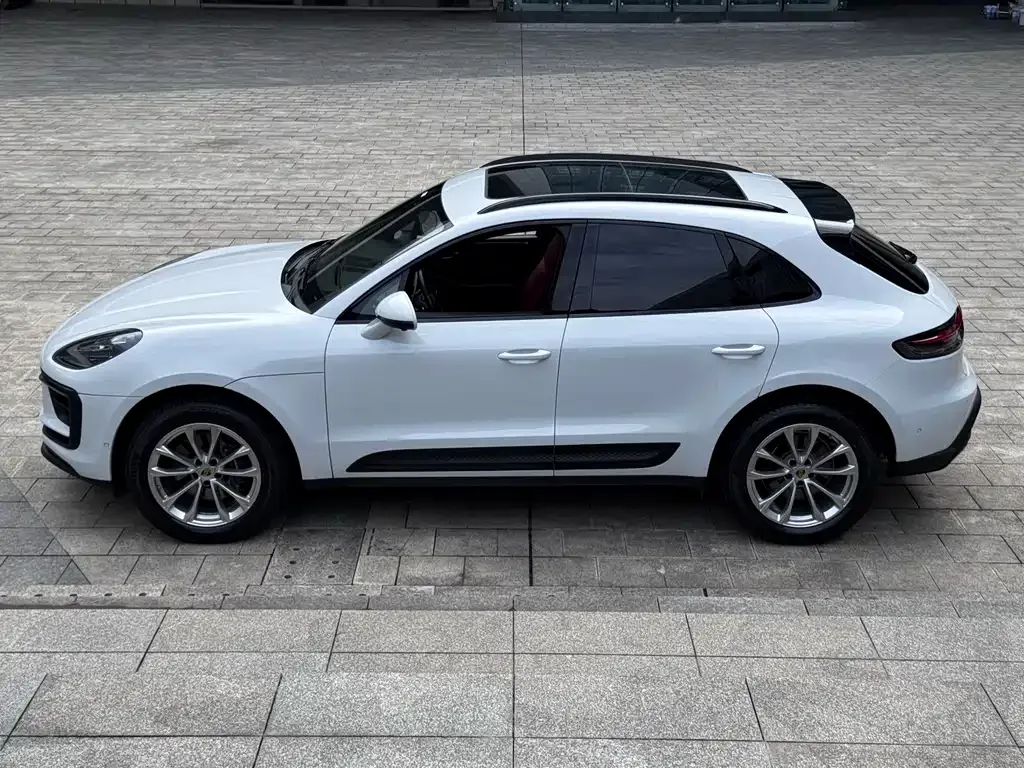 Porsche Macan — фото 6