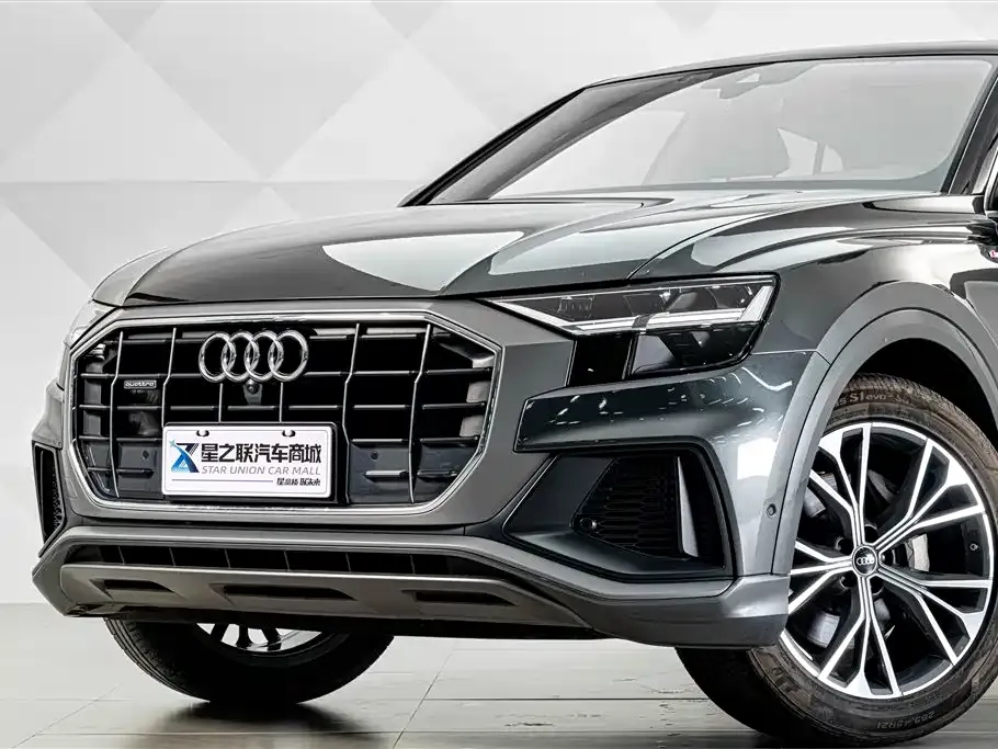 Audi Q8 2021 из CN, фото 6