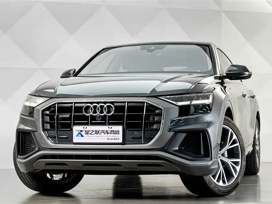 Audi Q8 2021 из CN, фото 4