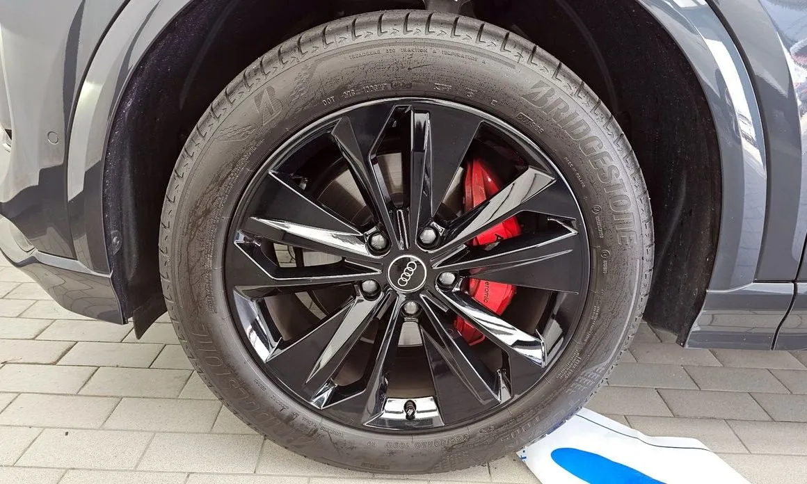 Audi Q6 e-tron 2025 из KR, фото 9
