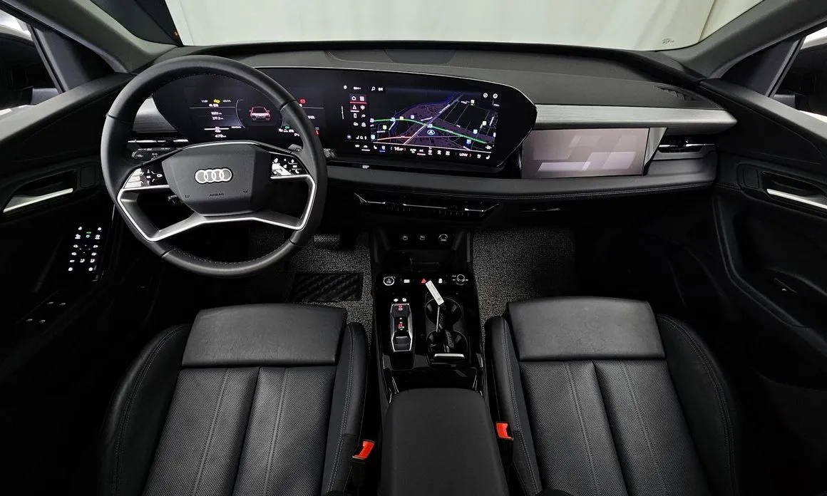 Audi Q6 e-tron 2025 из KR, фото 8